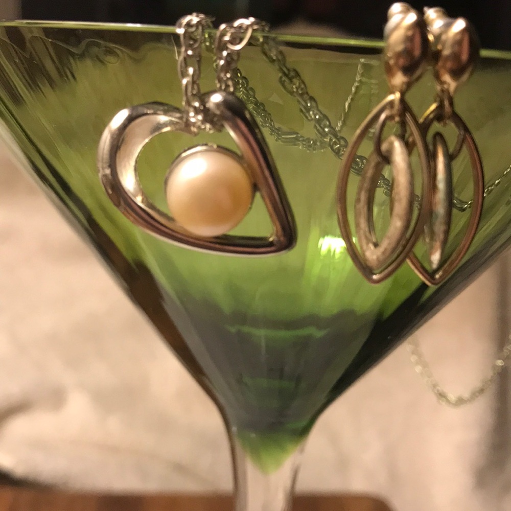 Silver Heart Necklace with pearl inlay